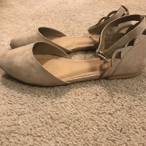 ☀️Torrid flats, size 9
